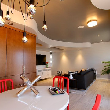 Modern Family Room & Mudroom