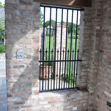 Custom Outdoor Kitchens and Patios