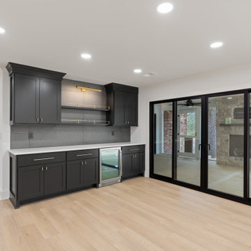 Coast to Coast - Couple Relocates & Renovates