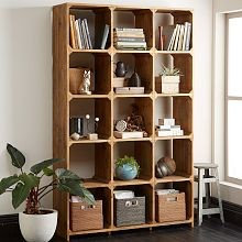 Bookshelves & Built-Ins