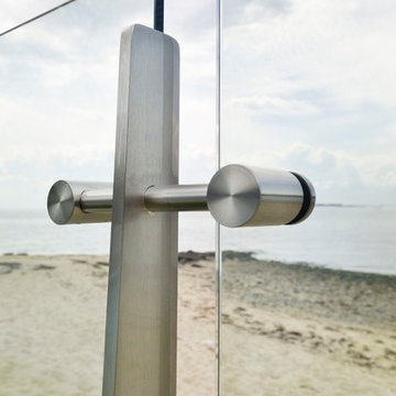 pool glass fences & decks