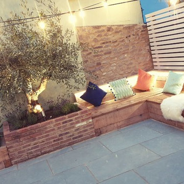 Classy Period Courtyard