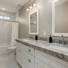 2nd floor bathroom