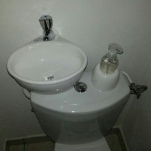 1/2 Bath Downstairs