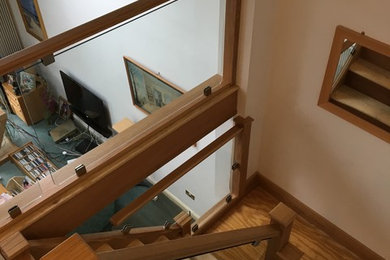 コンテンポラリースタイルのおしゃれな階段の写真