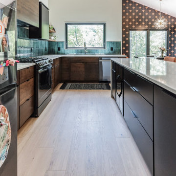 Balboa 7"| Silvan Resilient Hardwood Collection Eclectic Customer Space | ME
