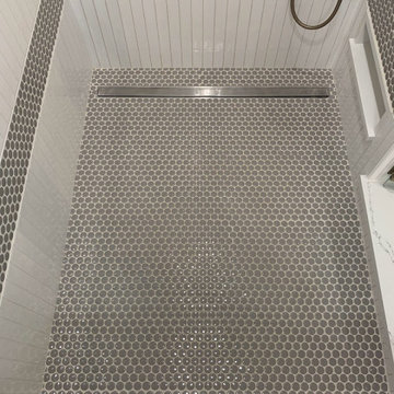 Round Lake Master Bathroom