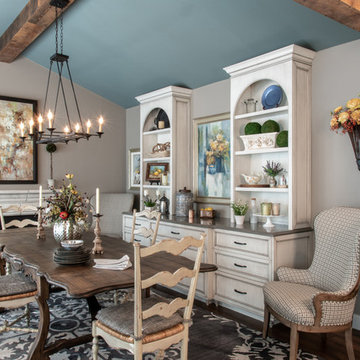 Cozy & Casual Chesterfield Home
