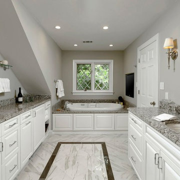 Oakton Master Bathroom