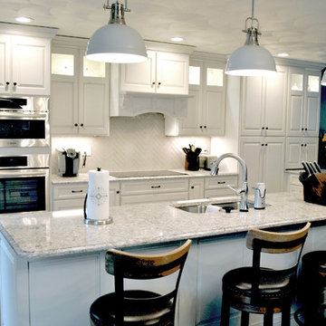 Transitional White Kitchen