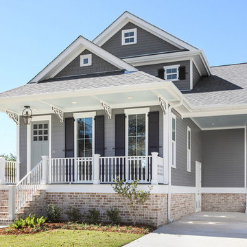 Traditional Lakeview Home On Colbert St