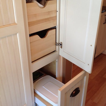Craftsman Laundry Room