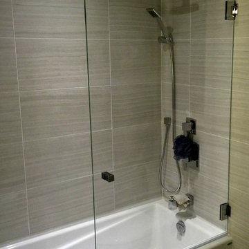 Tub / Shower glass panels & shower shields