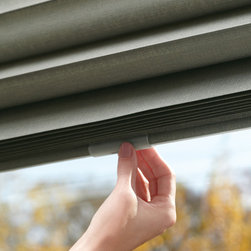 Hunter Douglas Solera - Window Blinds