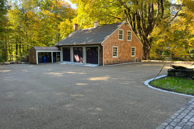 Example of a classic garage design in New York