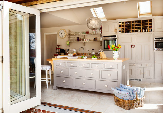 Country Kitchen by Hill Farm Furniture Ltd