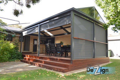 Inspiration for a modern home design in Adelaide.