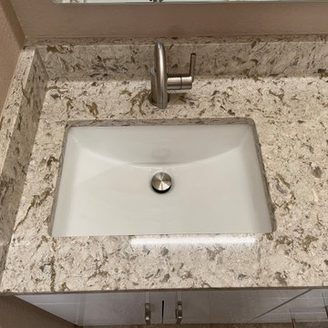MASTER BATHROOM - TENG