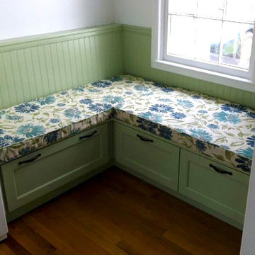 Breakfast Nooks and Banquette Seating