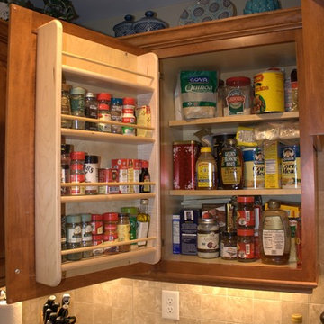 Two tone Family Kitchen