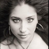 Rujuta Vaidya's photo