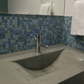 Johnson bathroom