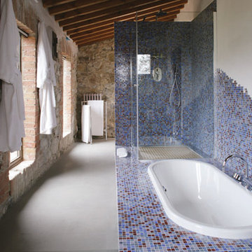 Tuscan Bathrooms