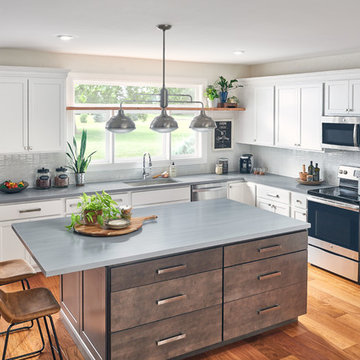 Wilsonart® Solid Surface | Silver Smoke, 9226SS