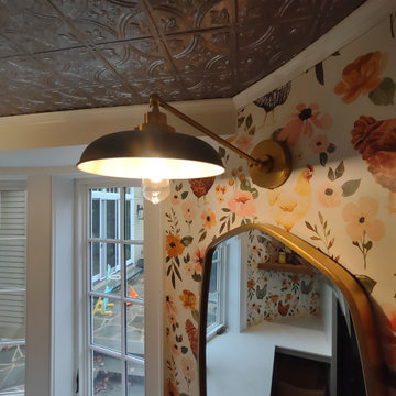 Cheeky wallpaper powder/laundry room
