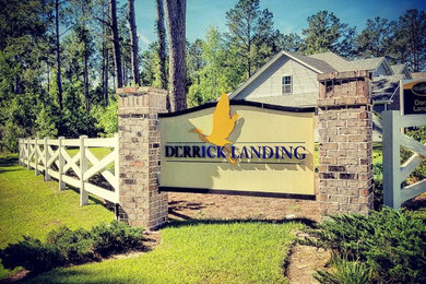 Derrick Landing