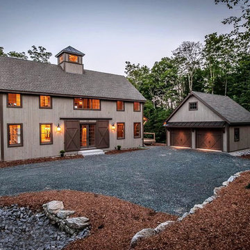 The Grantham Lakehouse