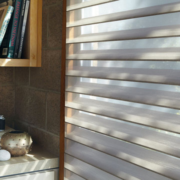 Hunter Douglas