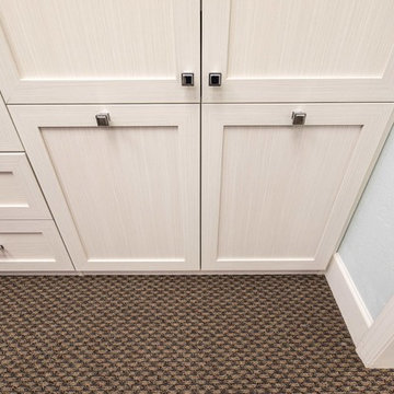 Bianco Walk-In Closet Display - Campbell Showroom