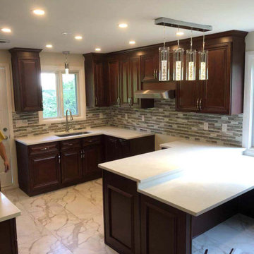 Traditonal Raised Panel Cabinets