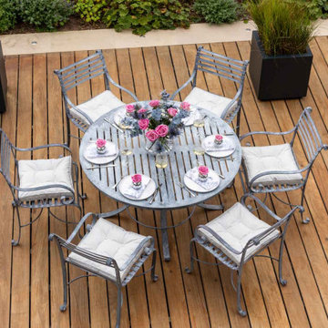 Southwold Round Garden Furniture Set