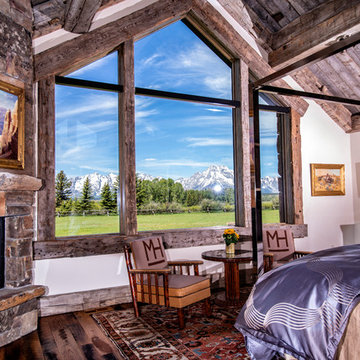 Rustic vacation home close to the teton national park