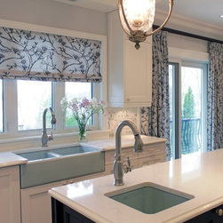 Hudson Main Road - Roman Shades