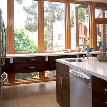 Salem Kitchen