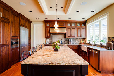 Transitional kitchen in Portland.