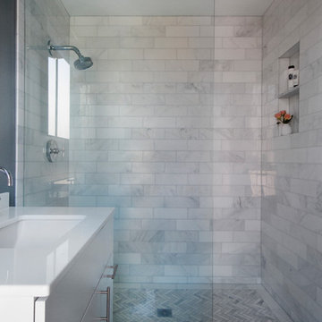 Seaport Family Residence [Master Bathroom]