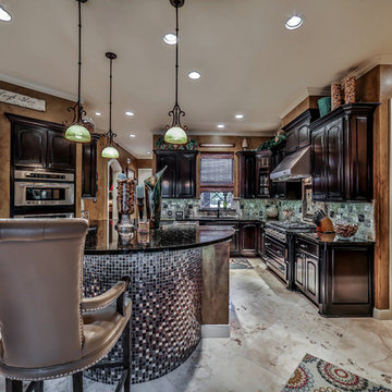 Kingwood-Traditional Home Staging and Decor