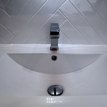 Walk-in Bathroom for 3 young sons! - Teddington