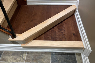 Staircase - traditional staircase idea in Toronto