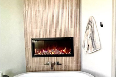Inspiration for a transitional bathroom remodel in Dallas