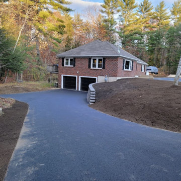Young's Excavating & Paving LLC