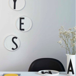 ARNE JACOBSEN ABC PLATES - Decorative Plates
