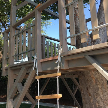 Treehouse/play structure