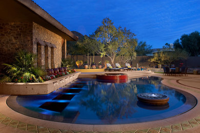 Example of a southwest pool design in Phoenix