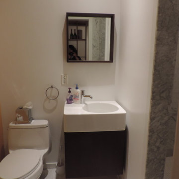 Bathroom (before)