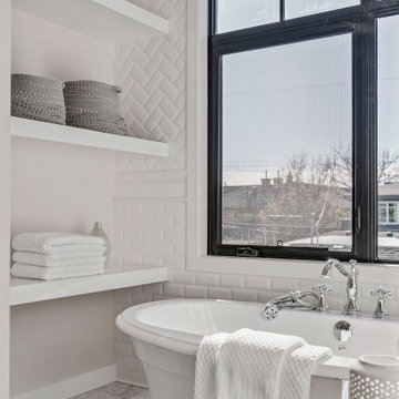 Show Stopping 2 Storey Home in Parkdale, Calgary